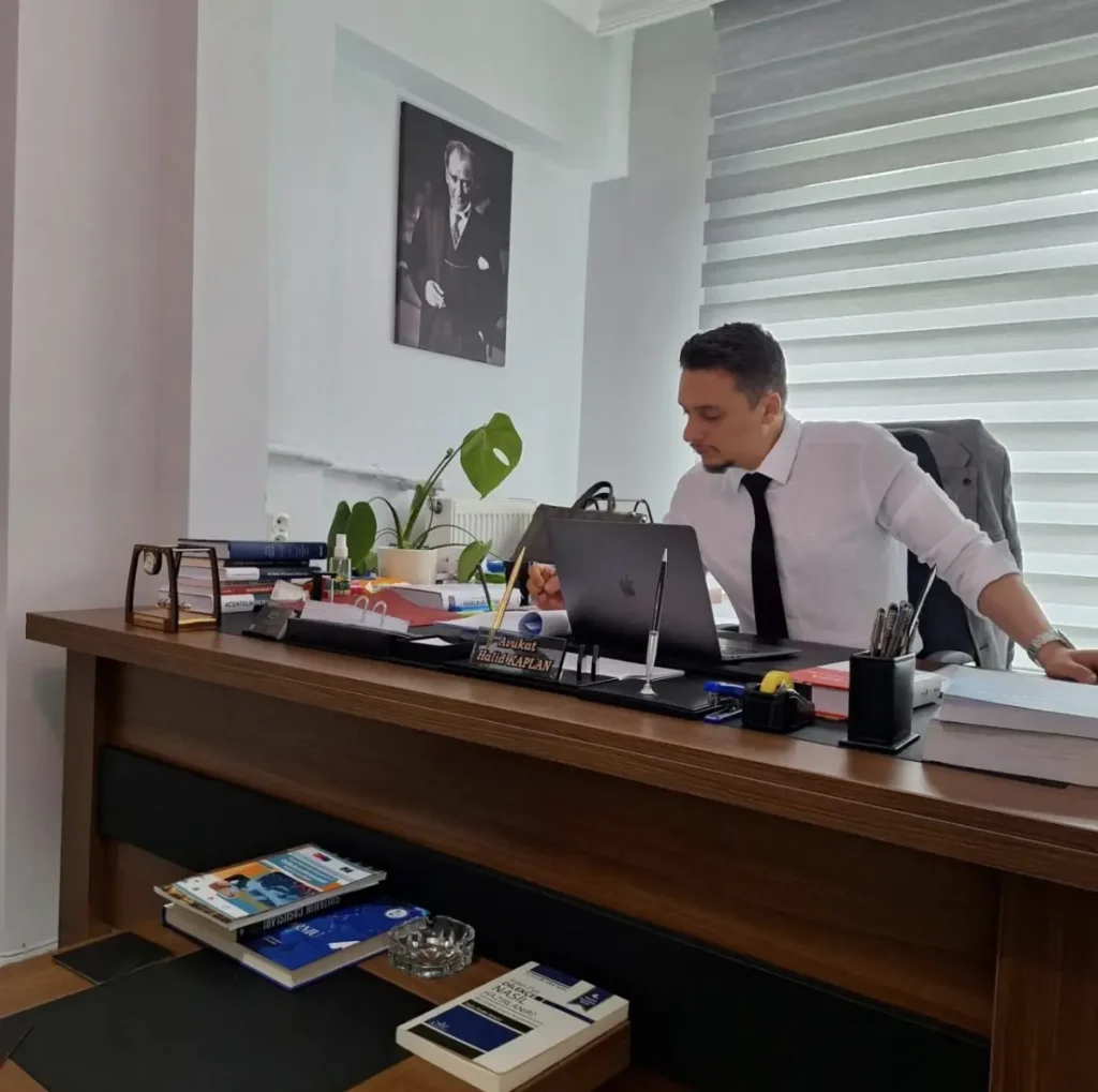 Avukat Halid Kaplan.
